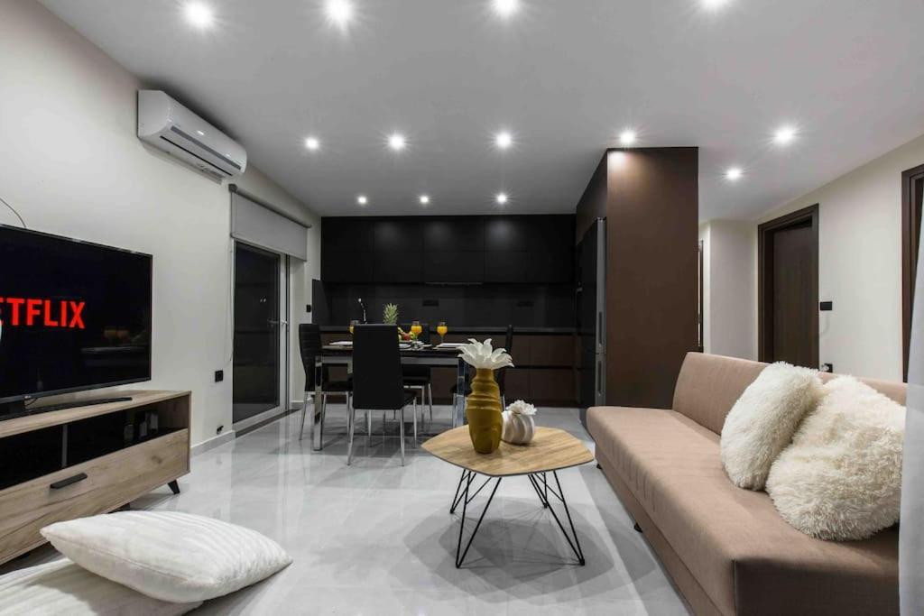 Home Sweet Home - Big Balcony With Great View Kissamos Luaran gambar