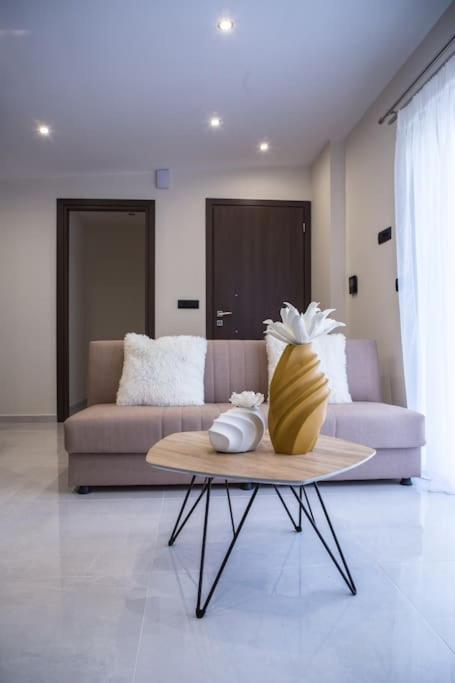 Home Sweet Home - Big Balcony With Great View Kissamos Luaran gambar